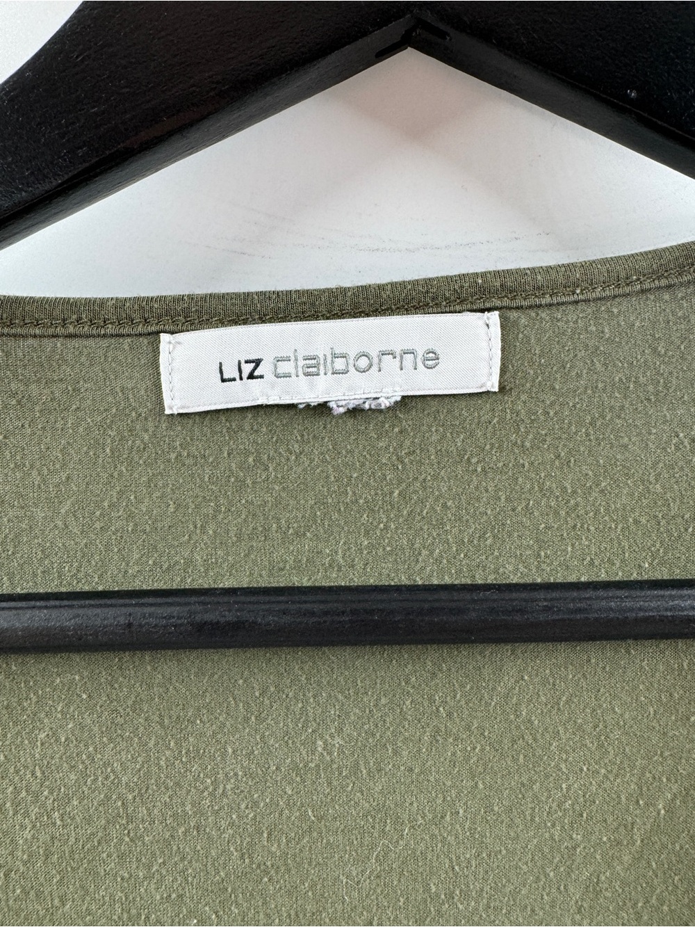Liz Claiborne Olive Green Ruffle Neck Top – Women's Large - Picture 4 of 8